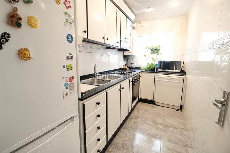 Foto 51f5d3eb-91b1-42ac-8d9d-9d713d302511. Penthouse with heating in Sistrells Badalona