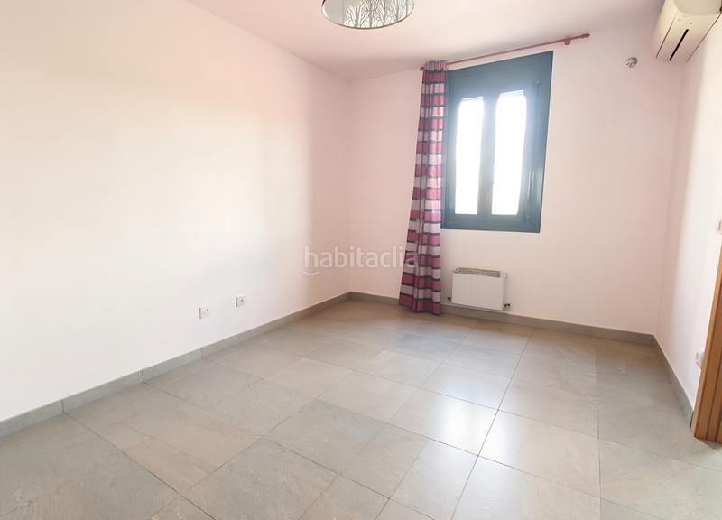 Foto fd416a30-bd22-40c8-b7f7-2b5f639c263d. Casa en Sant Andreu de Palomar Barcelona