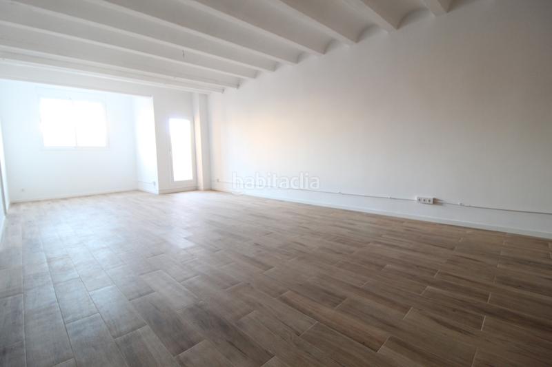 Foto fc906b76-5d8e-403c-a4a0-639df9fe0eb4. Alquiler estudio en Sant Andreu de Palomar Barcelona