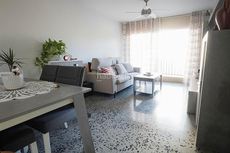 Foto b389513a-c373-4f43-ad66-33c028df2218. Flat in Prosperitat Barcelona