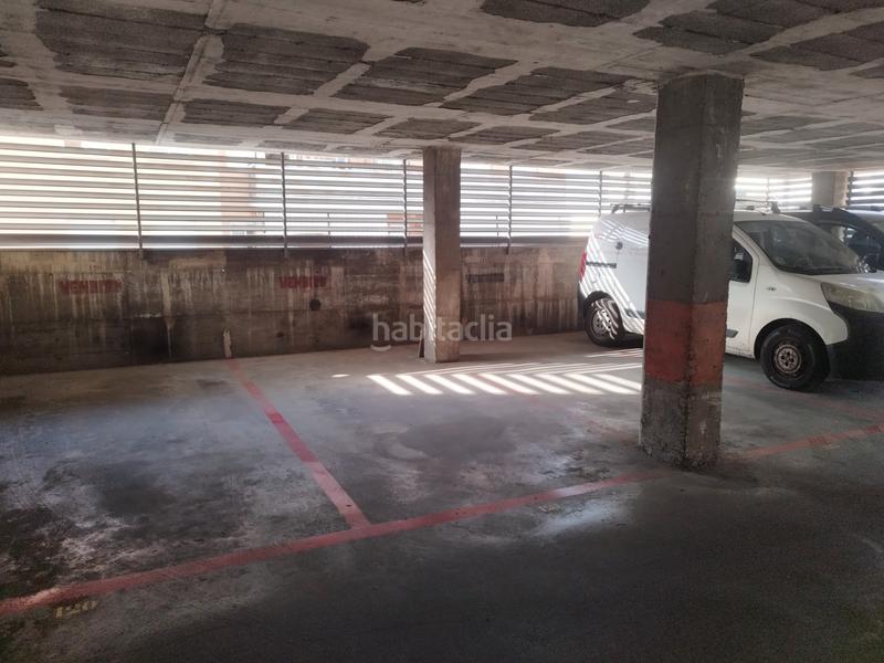 Foto 353d188d-7234-4cea-9d7c-a0cadb3b4508. Rent car parking in Bon Pastor Barcelona