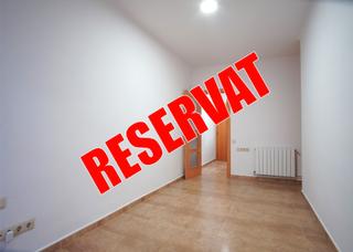 Piso  Carrer de la mare eterna. Oportunidad !!!! piso para entrar a vivir