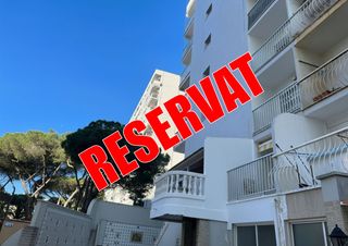 Pis a Passeig de s'abanell 31. Piso en blanes con terraza de 30m² frente a la playa