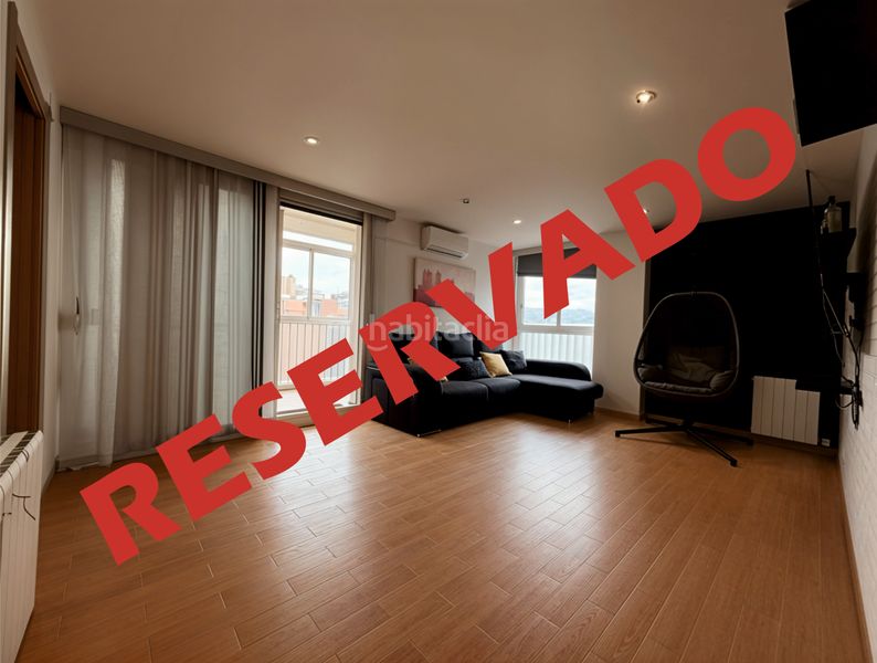 Foto f09a8d14-9bad-4a33-8008-d84e4748a9ab. Àtic amb calefacció a Baró de Viver Barcelona