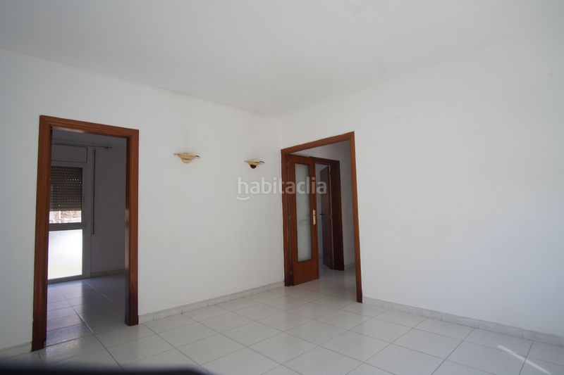 Foto 952cc256-cf57-4b31-ba52-1f2b8b0db712. Pis a Bon Pastor Barcelona