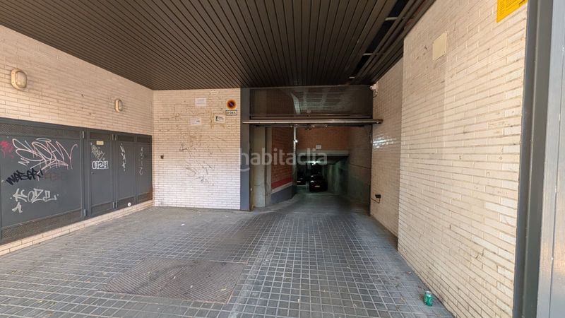 Foto 13000c52-cdd2-4d84-90c9-af9c25b2a041. Aparcament cotxe a Bon Pastor Barcelona