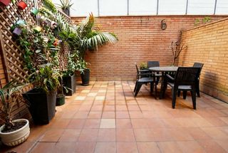 Casa a schiera  Carrer de la tramuntana. Casa en el centro de sant andreu.