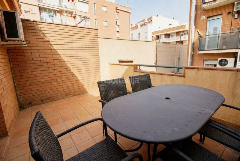 Foto 5a106d3a-d6d0-4f90-b49a-e9f5a0c196b0. Casa adossada amb calefacció a Sant Andreu de Palomar Barcelona