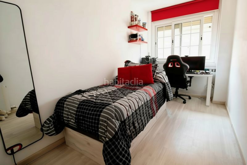 Foto eb582bd7-e6da-468c-8dc6-ede838b6aa61. Casa adossada amb calefacció a Sant Andreu de Palomar Barcelona