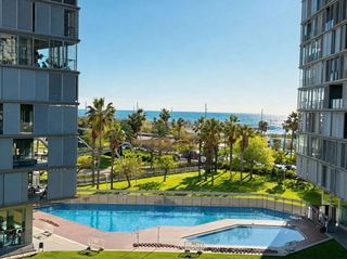 Àtic  Carrer de la selva de mar. Excelente ático junto a la playa de la nueva marbella.