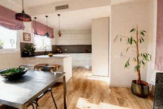 Piso  Carrer gran de sant andreu. Espectacular inmueble de 93m² en la calle gran de sant andreu