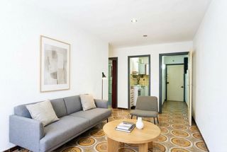 Pis  Carrer de flix. Espectacular piso de 45 m², muy luminoso, con ascensor