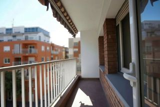 Piso  Carrer de flix. Espectacular piso de 50 m�, muy luminoso, con ascensor
