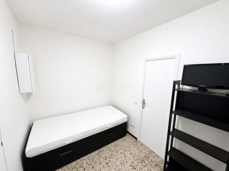 Foto 635ccdd3-b72a-4161-81d5-387b69e894ba. Estudi a La Nova Esquerra de l´Eixample Barcelona