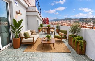 Penthouse  Plaça de mossèn clapés. Exclusivo ático con una extraordinaria terraza privada en sant a