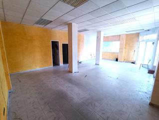 Local Comercial a Avenida de Nuestra Señora de la Vega