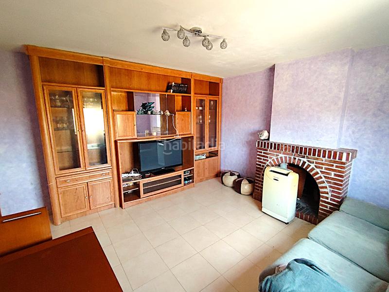 Foto 07dbddd9-5892-4e63-84b2-e8d630a67c5f. Chalet avec cheminée chauffage dans Casar de Escalona (El)