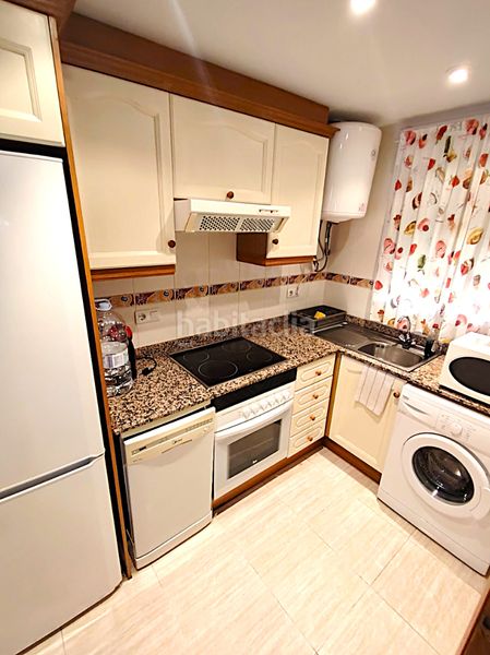 Foto 35bc2354-c06a-4c79-a8c3-94f3f882de5b. Pis a avenida central 40 a Costa Caribe Oropesa del Mar