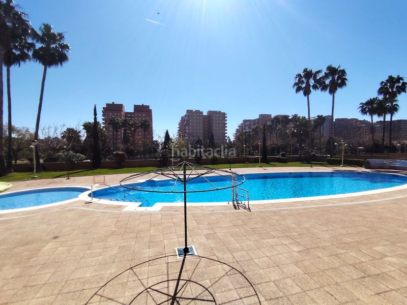 Foto a350cd65-3c89-44c6-8a53-66300e396f94. Pis a avenida central 40 a Costa Caribe Oropesa del Mar