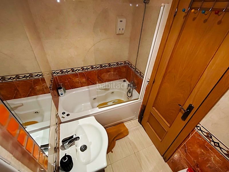 Foto ba03b672-2da8-4c45-a98d-97f6f9aee5f5. Pis a avenida central 40 a Costa Caribe Oropesa del Mar