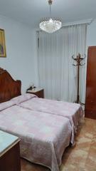 Pis en San Carlos - San Jos. Espacio y luz junto a santa justa piso de 4 dormitorios con gara