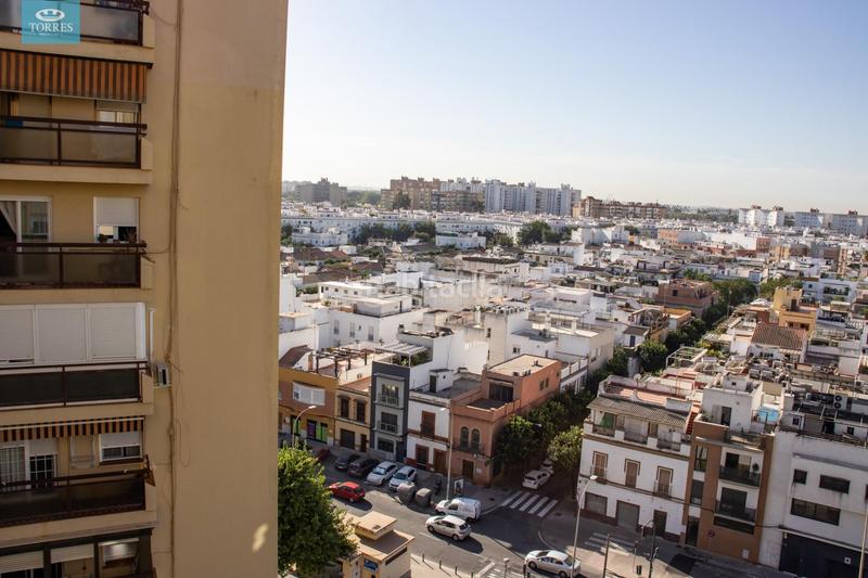 Foto e6c3c67a-713d-4775-a9b0-d077bc7e1e33. Flat in Triana Oeste Sevilla