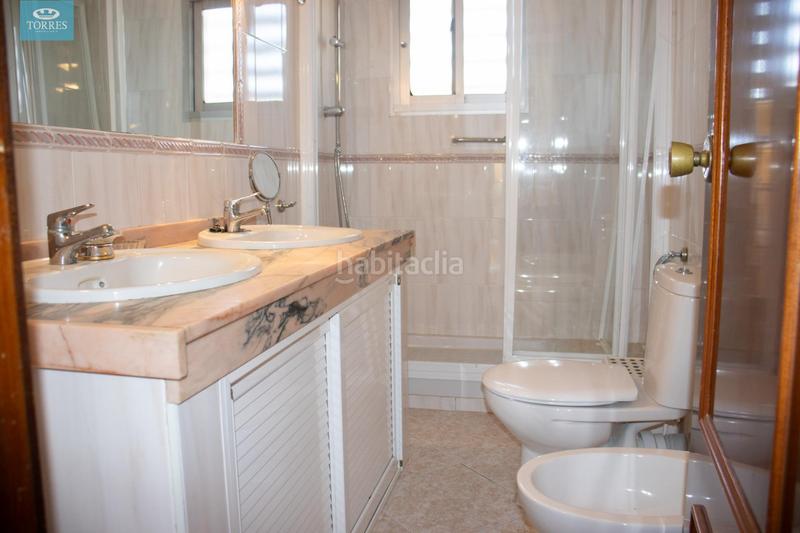 Foto f042220a-2571-49cd-8859-4291aa1bc0d1. Flat in Triana Oeste Sevilla