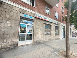Local Comercial  Paseo de la virgen del puerto. Donpiso vende local comercial de 201 m en la zona de madrid ro