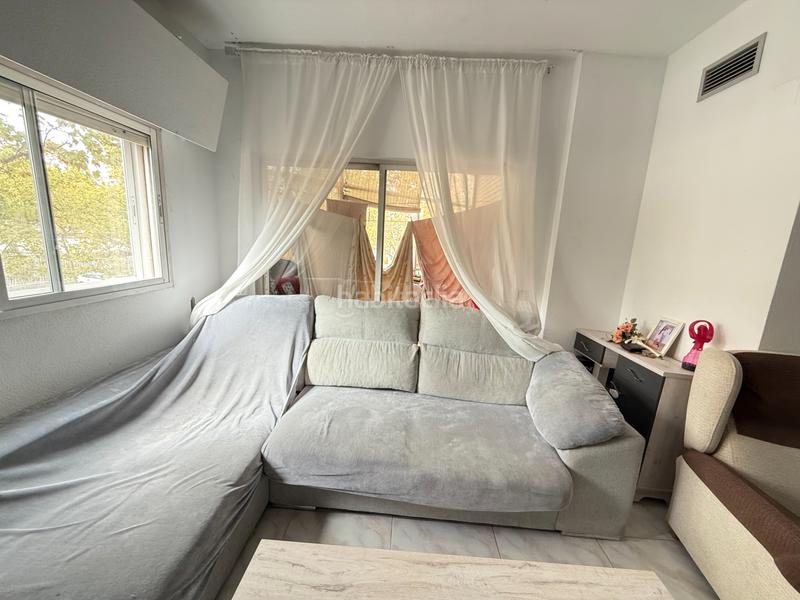 Foto 92c2cc62-75a0-478e-9ab4-348a2fb95416. Etagenwohnung in Orcasur-12 de Octubre Madrid