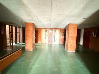 Pis  Calle campotéjar. **don piso orcasitas vende en exclusiva**