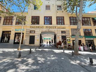 Local Comercial en Calle de la Ribera de Curtidores
