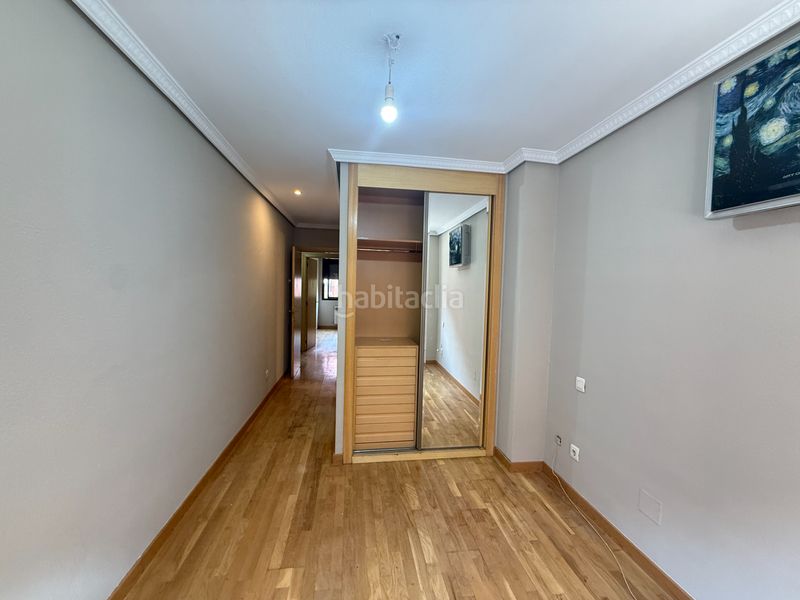 Foto c16236c1-01a0-40bf-9c1d-97fadfd0643d. Pis amb calefacció piscina a Orcasitas Madrid