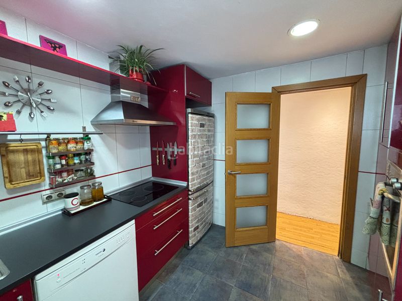 Foto 0f06bb2f-3c22-4159-93b7-dedb9504e183. Attique avec chauffage dans Villaverde Alto Madrid