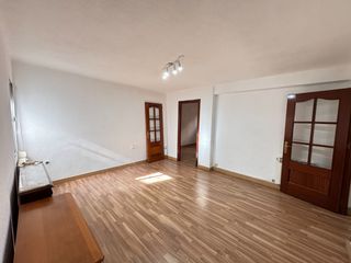 Appartamento  Calle villastar. **donpiso villaverde vende en exclusiva**