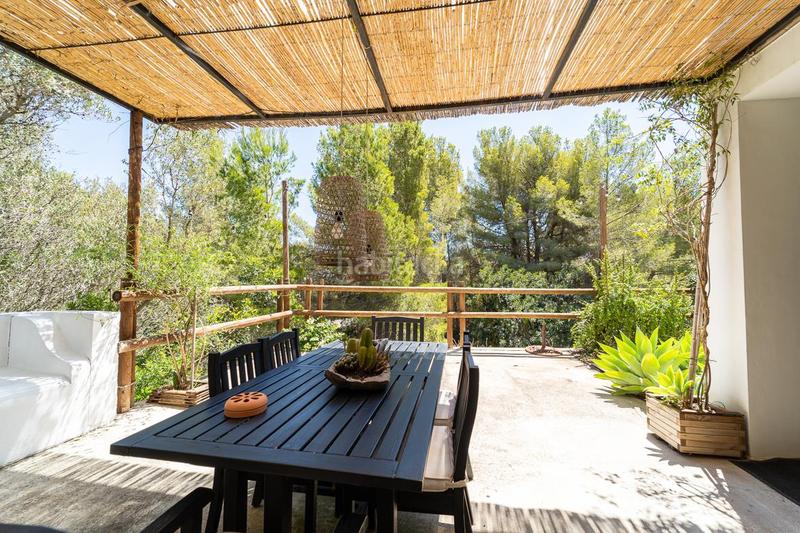 Foto 1dce8197-892e-4e5b-a22c-7b357d2b4817. Chalet con camino parcheggio piscina in El Montgó Dénia