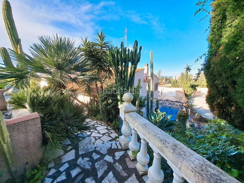 Foto 5e40a8a5-25ad-49e5-aa62-870f7dc1d61e. Xalet amb xemeneia calefacció aparcament piscina a Dénia