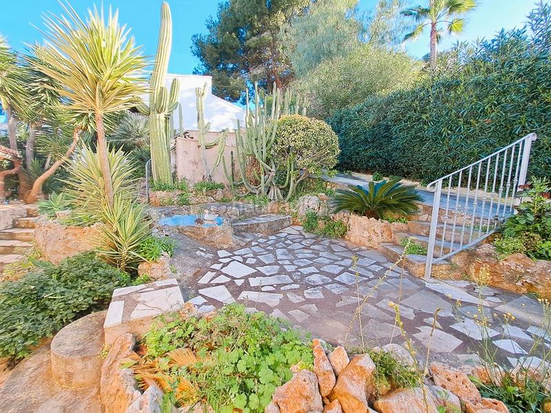 Foto 98e95154-5bb1-451d-a1d8-8e94248977b6. Xalet amb xemeneia calefacció aparcament piscina a Dénia