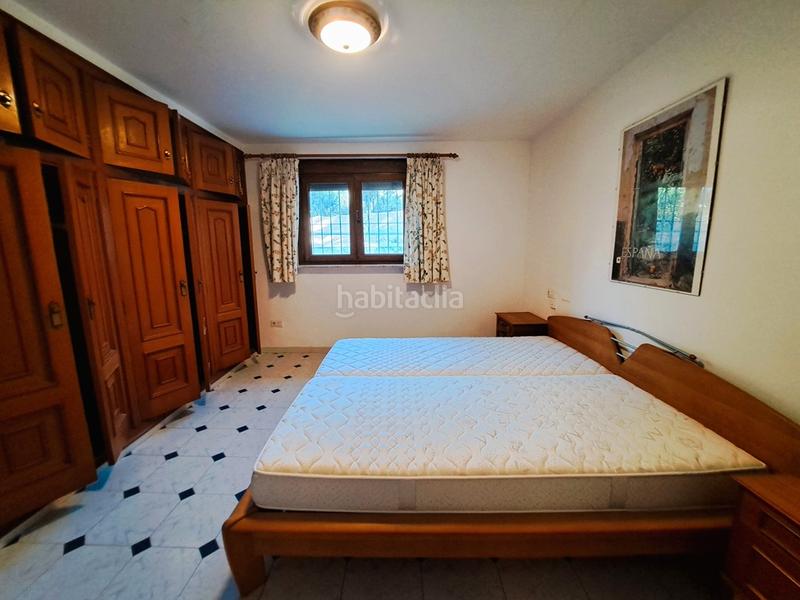 Foto c5d0953d-03a9-4548-8dbe-593bcea87e46. Xalet amb xemeneia calefacció aparcament piscina a Dénia