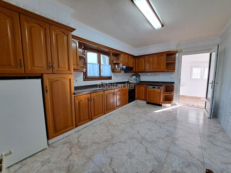 Foto dcd2a4e5-19b3-42fb-9281-4cdc7dbfb3eb. Xalet amb xemeneia calefacció aparcament piscina a Dénia