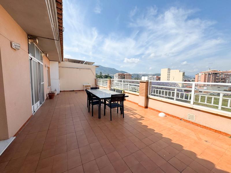 Foto 6fcc6b6e-da1f-4f7e-bc6e-7f166ac64132. Penthouse with parking in Centro Urbano Dénia
