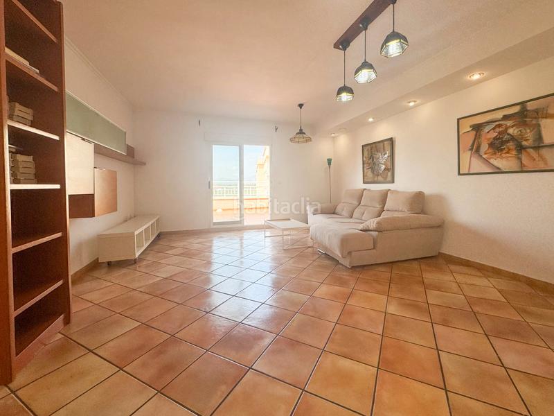 Foto 9f676f0c-7186-40b0-8167-77118c7b5c2f. Penthouse with parking in Centro Urbano Dénia