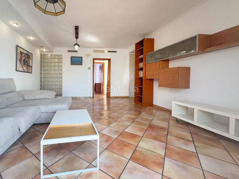 Foto f2a13f91-e87c-45d3-997c-fa7270082e54. Penthouse with parking in Centro Urbano Dénia