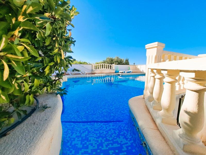 Foto 30068da6-dfd0-4700-b020-9ce50f672c17. Xalet amb xemeneia calefacció aparcament piscina a Dénia