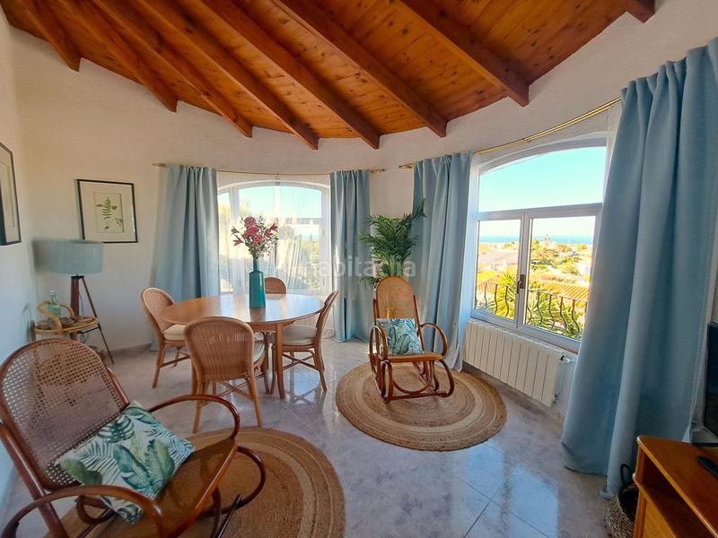 Foto 789a5529-b997-4953-a063-ded2ddeac9ed. Xalet amb xemeneia calefacció aparcament piscina a Dénia