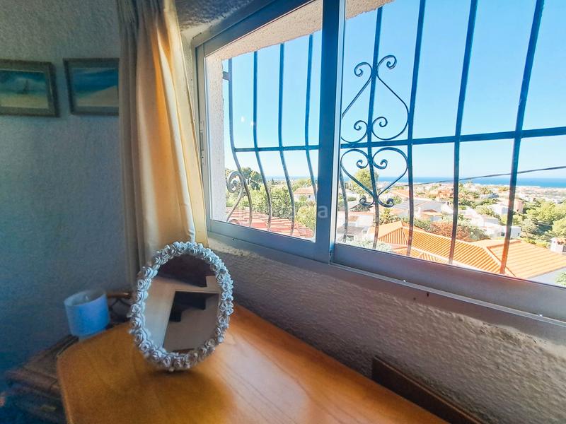 Foto e65fe1b2-dfc7-4643-a470-2afd33b498d8. Xalet amb xemeneia calefacció aparcament piscina a Dénia