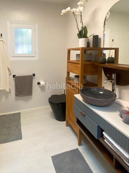 Foto b98a84b6-d684-42f6-bcb8-df01100af98a. Chalet villa con vistas de ensueño, bien reformada y con diferentes ambientes en Dénia