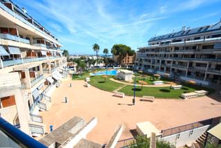 Apartament  Carretera de dénia a xábia. Localización inmejorable, vistas abierta y un gran garaje cabina