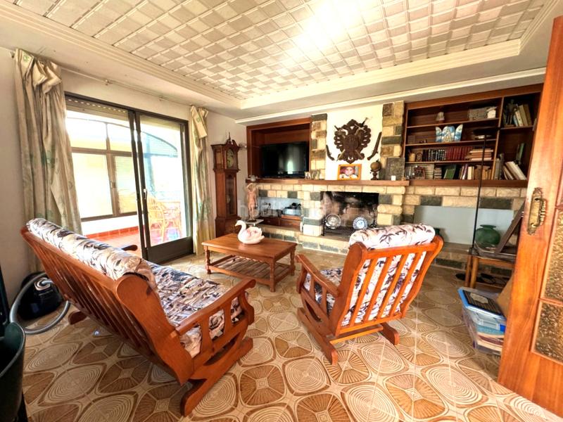 Foto 2e3d2791-b17d-453c-be57-c32a2aa95b3e. Chalet avec cheminée parking dans La Xara-La Sella Dénia