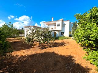 Chalet  Partida pinella b. Entorno rural a un paso de dénia, las playas y el golf.
