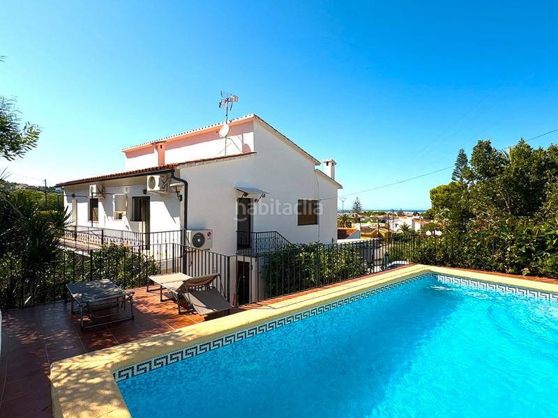 Foto b5ca0b09-12d1-4a81-866f-7729c42f5230. Xalet amb xemeneia aparcament piscina a El Montgó Dénia